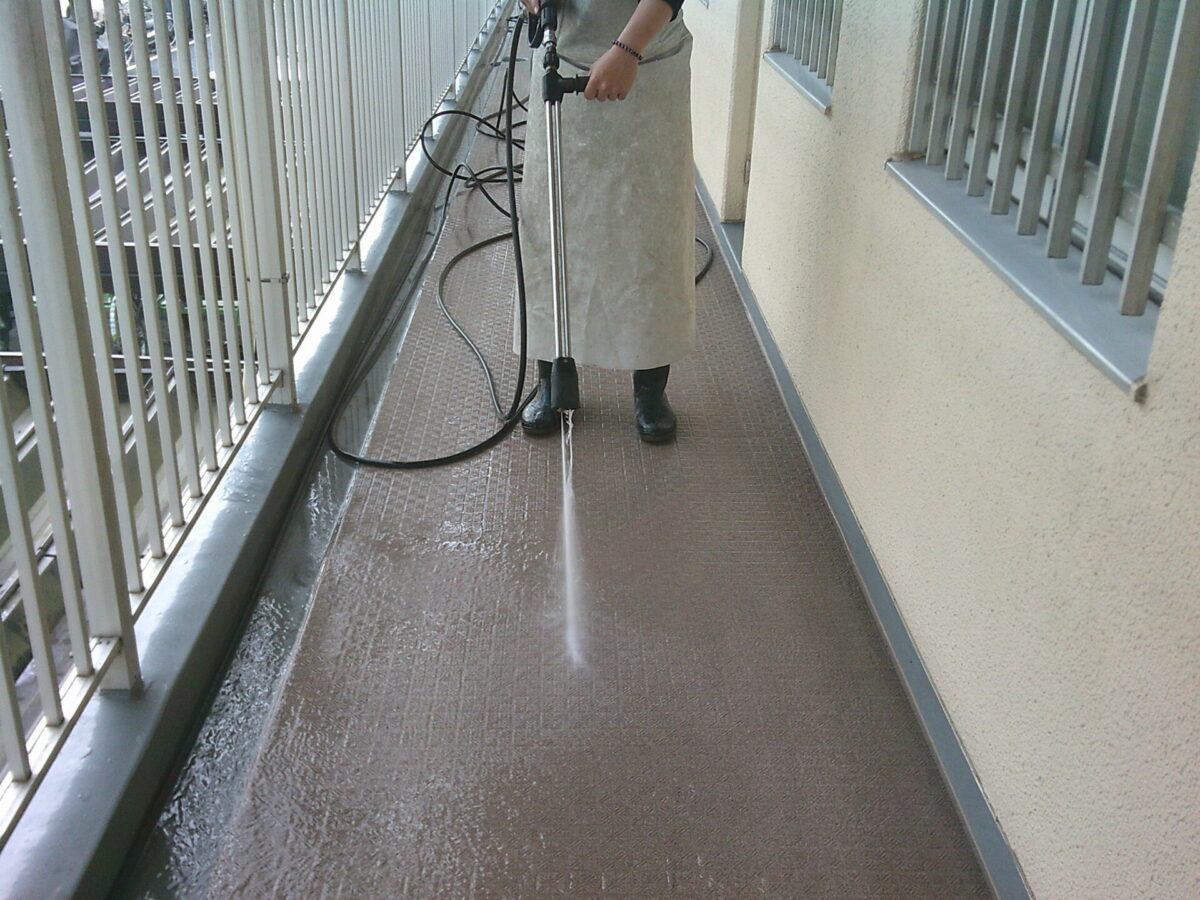 マンション等の清掃スタッフ マンション等の清掃スタッフ